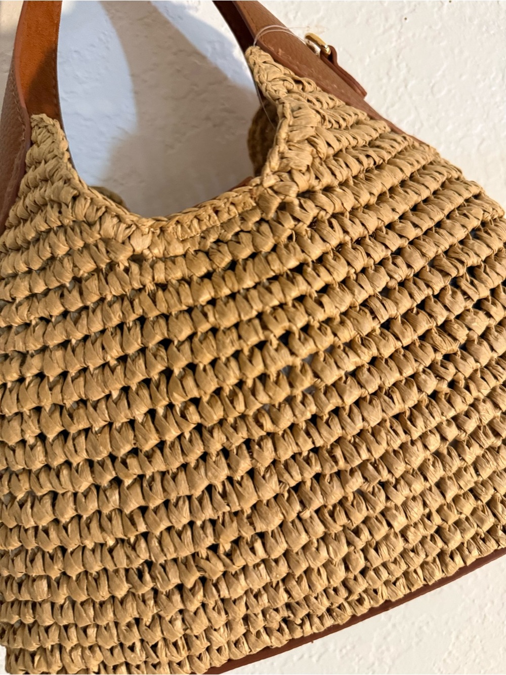 NWT | Univeral Thread - Woven Straw Shoulder Bag | Tan with Brown Trim | OS - Picture 2 of 5